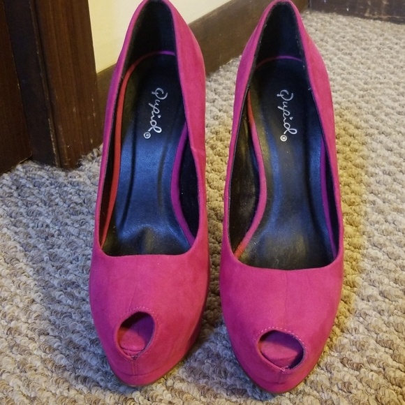 Stilettos - Picture 1 of 2
